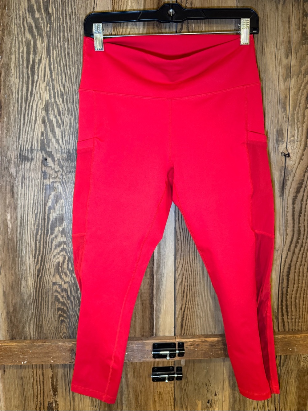 Fabletics Vibrant Red High-Rise Capri Leggings